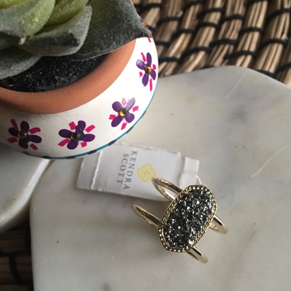 Kendra Scott Jewelry - Kendra Scott Elyse Ring